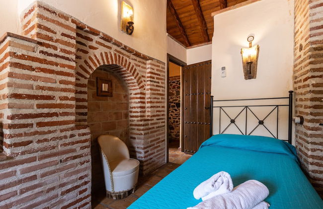 El Porton in El Borge - Foto 15