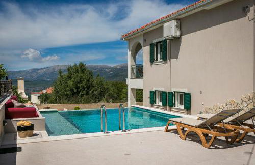 Athinais LAK Villa - Photo 10