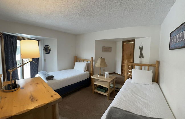 Silverado II Resort & Event Center - Photo 14