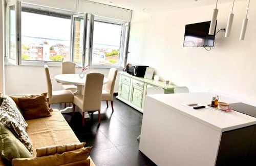 FabFour - Piazza Fontana - Foto 8