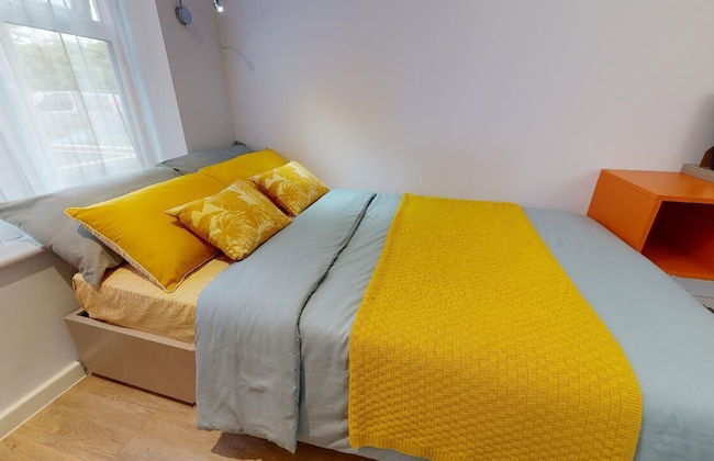 Student Only Studio with Kitchenette - Foto 5