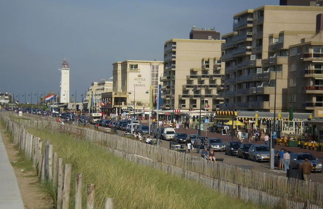 Detached House With Garden Near the Sea - Photo 11