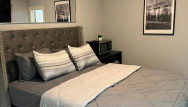Spacious Modern Townhome w Indoor Court, King Beds & Huge TVs! - Foto 2
