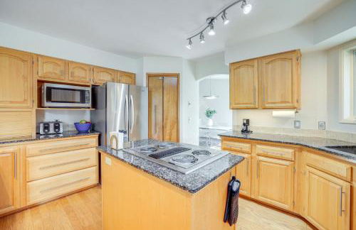 Sudden Valley Home about 1 Block to Lake Whatcom! - Foto 10