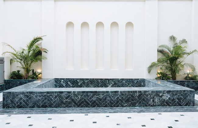 Luxurious Apartment with Patio and Pool - Foto 20