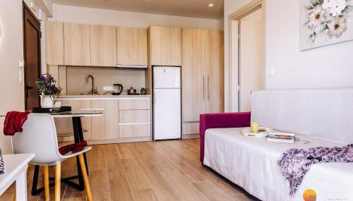 Panorama Apartments - Photo 3