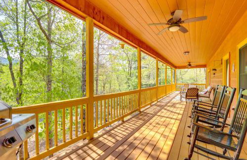 Great for Families! Lavish Hiawassee Cabin - Foto 5