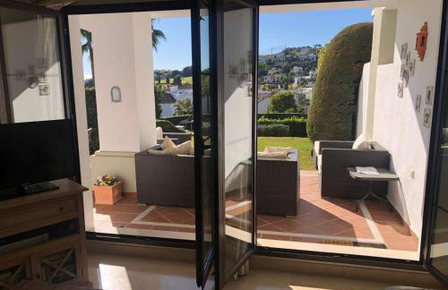 Superior 3BR GolfLA Apartment Minutes from Puerto Banus & Marbella - Photo 4