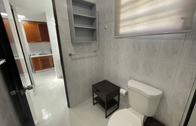 CasaMar 3 Bed 3 Bath With Pool - Photo 14