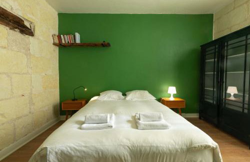 Chez Miriam - Maison de caractère - Ville avec jardin - Foto 13