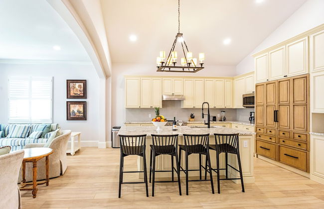 Imola: Newly Remodeled Pool Home Minutes from Vanderbilt Beach. Family-Friendly Retreat with 4 BR, 3.5 Bathrooms, and Private Screened Pool. Perfect Location Near Mercato and Naples Attractions - Foto 35