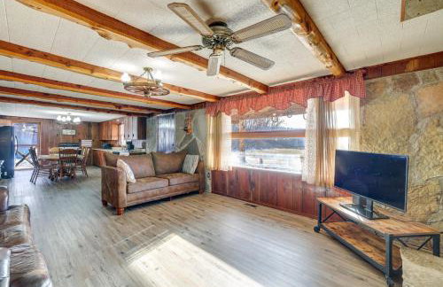Authentic Log Cabin in Pineville ~ 2 Mi to River! - Foto 4