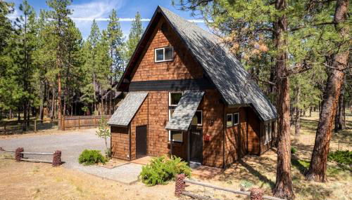 Juniper & Pine, a Lodge-Style Cabin in Sisters, OR - Foto 4