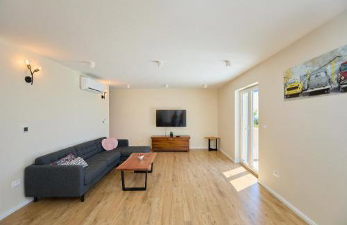 Villa Korta - Spacious House with Pool - Foto 33