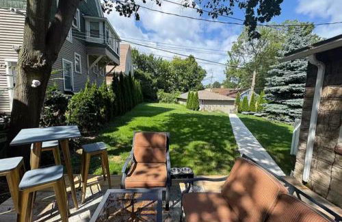 Pool Table, Arcade, Darts, 3 Car Garage, Sleeps 20 - Photo 52