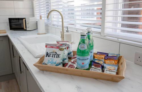 Prime Location - Southwold Gem - Sleeps 8 - Whole Cottage - Photo 4