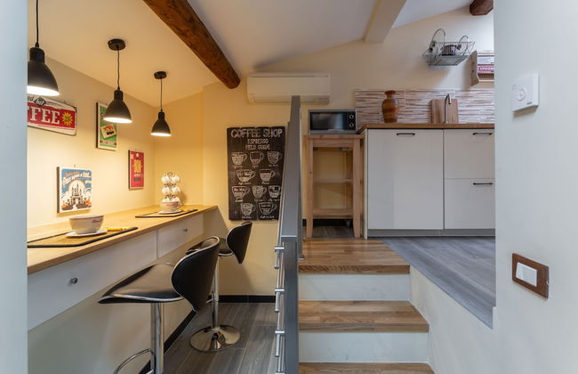 Carla's Rooms with Private Bathroom & Kitchen - Foto 8