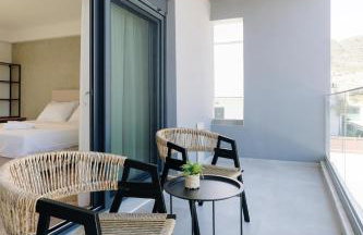 Kyan Executive Suites - Photo 61