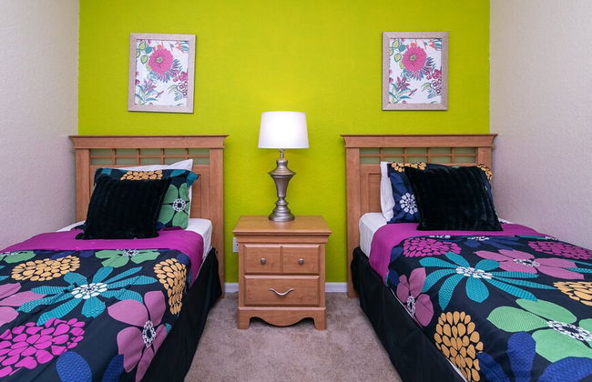 The Regal Hideaway - Photo 7