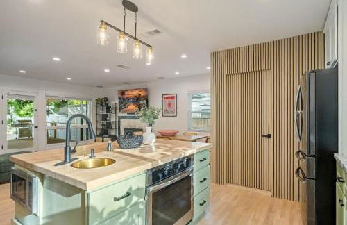 Lake Balboa Hideaway - Photo 48