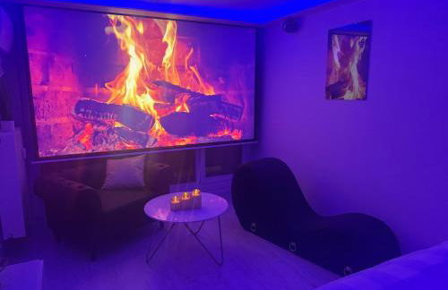 Loveroom de luxe avec jacuzzi sauna vapeur écran 300 cm - Foto 9