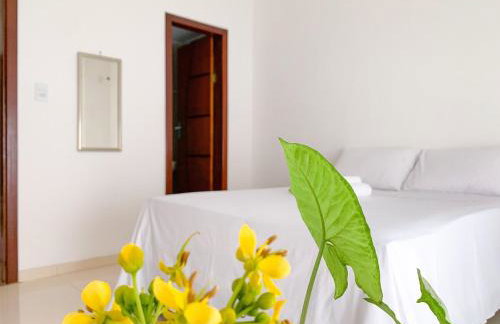 Apartamento, 2 suítes com AR C, 1,5 km da Passarela - Foto 7