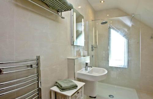 Quantock Lodge - Photo 13