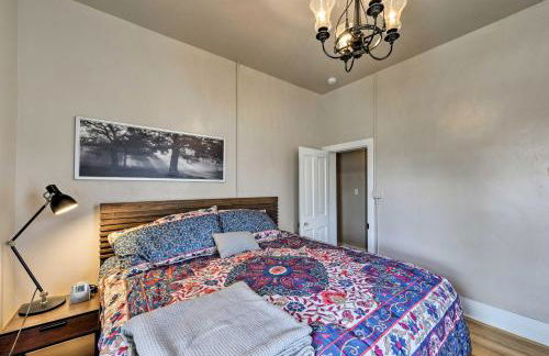 Chic Downtown Home with Grill, Steps to Main Street! - Foto 13