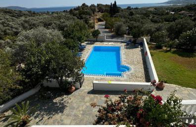 Villa Karras - Photo 1