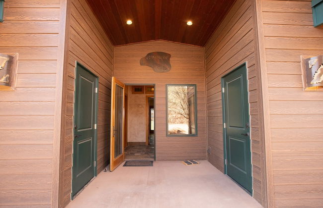 Cougar Ridge Resort, LLC - Photo 3