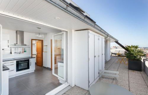 Appart de standing au centre-ville avec Vue Mer Terrasse et Garage - Foto 7