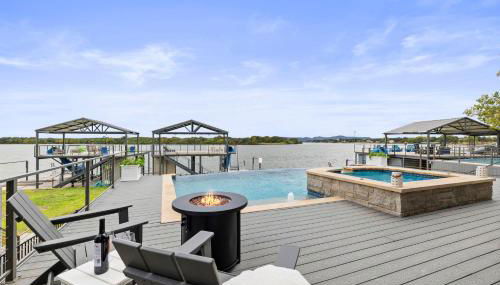 Luxury Waterfront Home with Swimming Pool Hot Tub and 2 Boat Slips - Foto 2