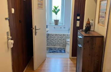 Casa Luna 6 min Hbf , Erdgeschosswohnung ,Altbau - Photo 34