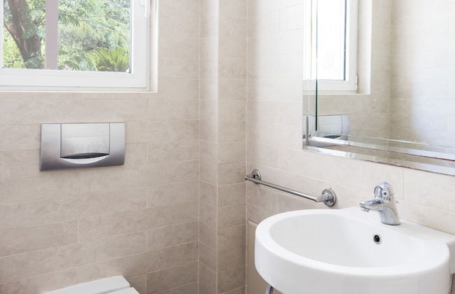 Old Sport Mansion - Photo 19