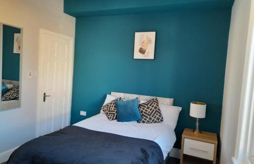 Sheffield Contractors and MONTHLY Stays 3BR 3 Bath house Managed by Chique Properties Ltd - Foto 13