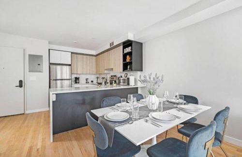 3BR Penthouse Suite with Massive Private Rooftop - Photo 27