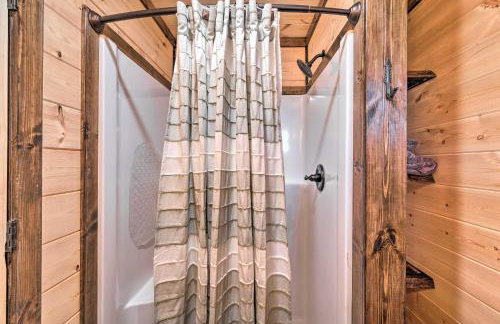 Updated Cabin with Fire Pit 2 Mi to UTV and Hike - Foto 21