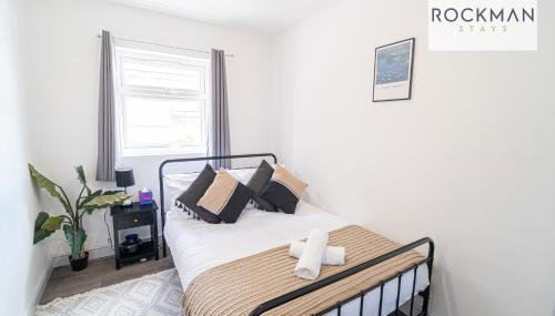 Twelve Cromwell House - Free Parking - 3 Bedrooms - Perfect for contractors - Foto 3