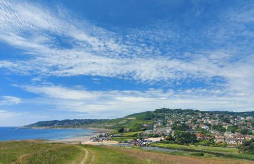 Barton Cottage - Photo 27