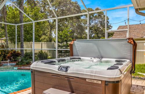 Quiet and Cozy 3 beds 3 baths in Spring Hill with heated Pool and Hot Tub - Foto 18