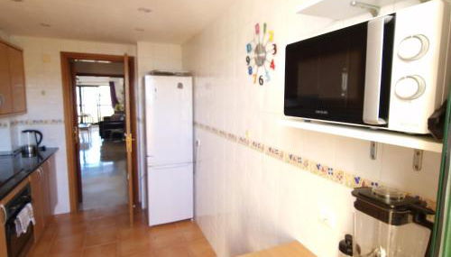 Piso muy cómodo en Estepona, Zona Selwo - Photo 3