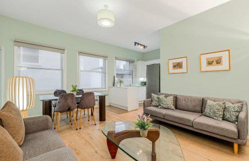 Stunning Central 2BR Flat btw Soho & Covent Garden - Foto 1