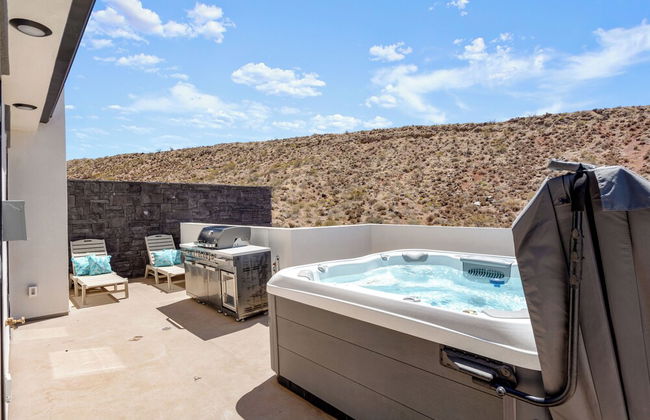 Touch of Class Stunning 5 Bdr! - Photo 63