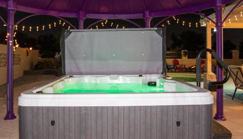 StayShores Chic Retreat – Pool HotTubSweet Sleep - Foto 3, Other