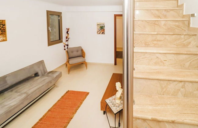 Luxurious 4-bedroom Villa With Private Pool in Kassandra, Halkidiki - Photo 34