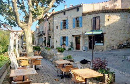 Maison de caractère face à l abbaye de lagrasse - Foto 12