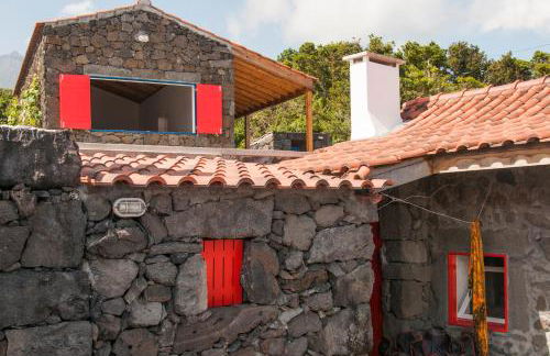 Casas das Portas do Mar e das Portas do Sol - Photo 20