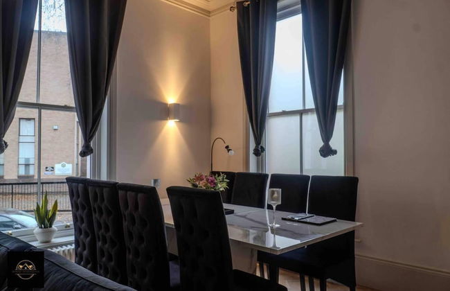 Lovely 3-bed Apartment in Altrincham - Photo 10