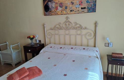 Los Prados - HUCA Oviedo - Parking gratuito - Foto 10