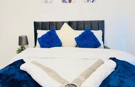 Beautiful and Spacious 4 Bed Room House In Coleshill-NEC - Foto 43